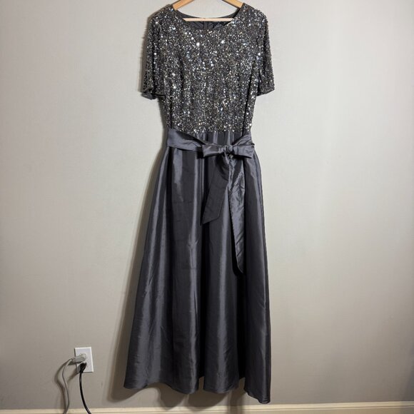 Pisarro Nights Beaded Bodice Satin Maxi Gown Women's 14 Gray Formal Wedding NWT - Picture 5 of 16